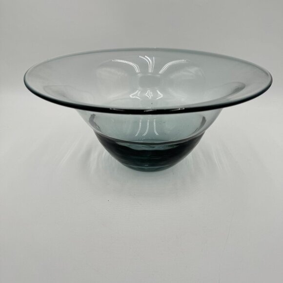 Vintage KOSTA BODA Goran Warff Art Glass Bowl Smoky w/ bluish base WH 5575